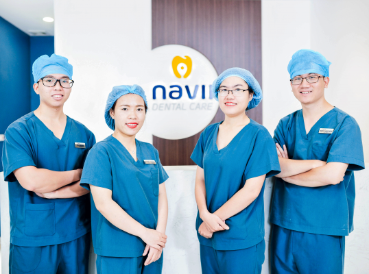 chỉnh nha tháo lắp không có ốc nong